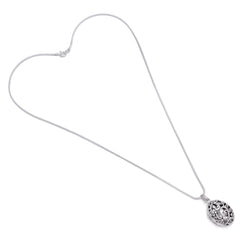 92.5 Sterling Silver Oval Shape Designer Photo Locket Pendant