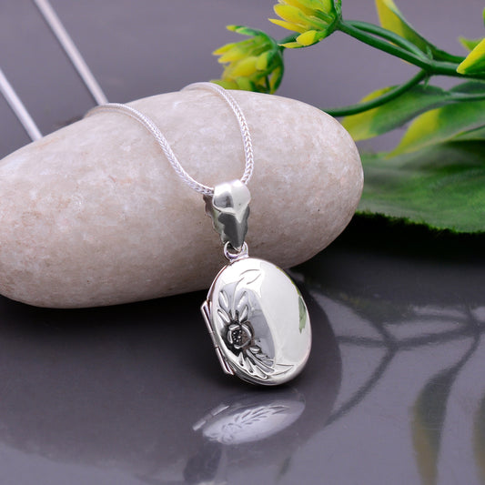 92.5 Sterling Silver Oval Designer Photo Locket Pendant