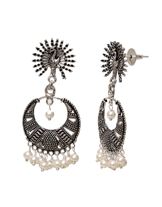 Cute pair of Traditional Jhumki in Silver Alloy High Finish