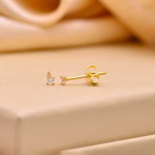 18k Gold Plated 925 Sterling Silver pair of Square shape 2mm Single White Cz Unisex Stud Earrings (