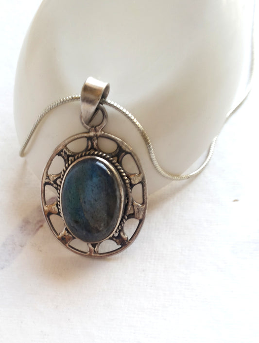 92.5 Silver Pendant with Blue Moon Stone and 18 inch Chain