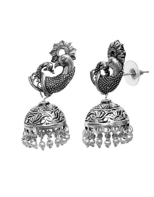 Designer pair of Jhumkis in Silver Alloy