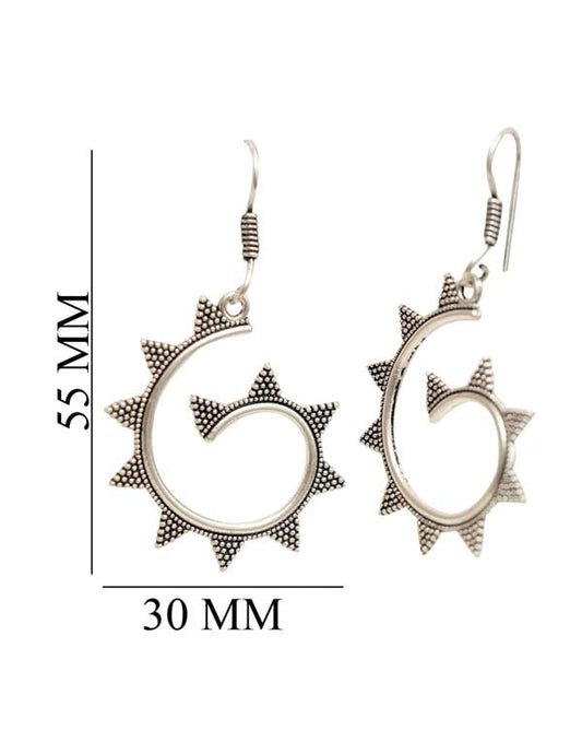 Designer pair of Earrings in Silver Alloy