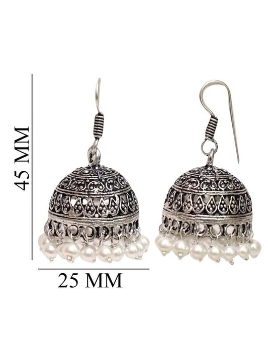 Everday wear Jhumkis in Pearl with Ear Wire in Silver Alloy