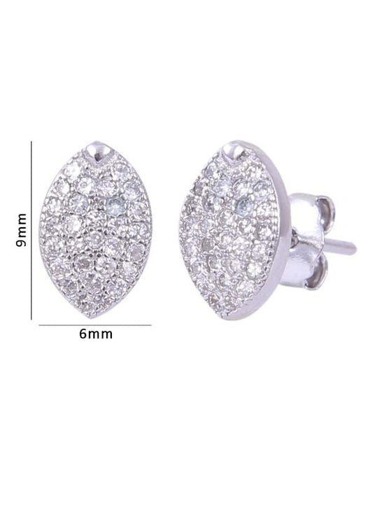 925 Sterling Silver Good Looking Pair Of Leaf Shape Cz Studs