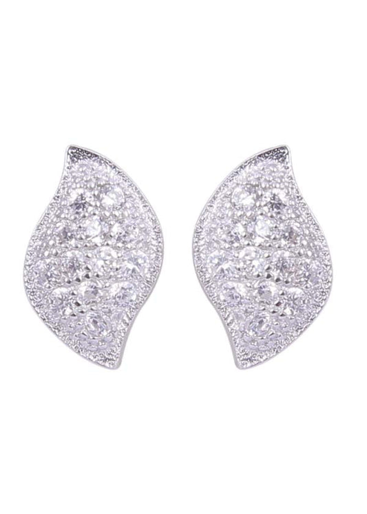 925 Sterling Silver Good Looking Pair Of Cute Cz Studs