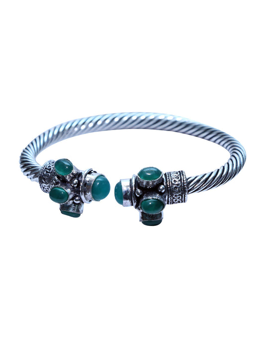 Handmade Bangle/Kada in Silver Alloy for women