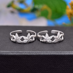 Fashionable pair of Toe Rings Bichiya in 925 Silver
