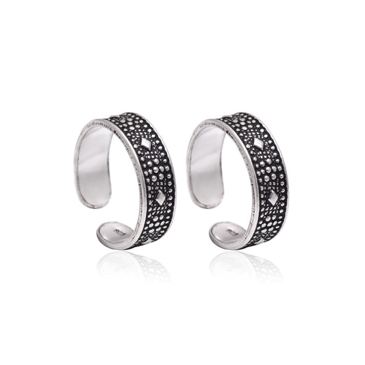 Trendy pair of Toe Rings in Oxidized 925 Silver