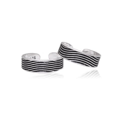 Pair of Oxidized Silver Toe Rings in 925 Silver
