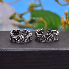 Pair of Designer and Oxidized Toe Rings Bichiya in 925 Sterling Silver