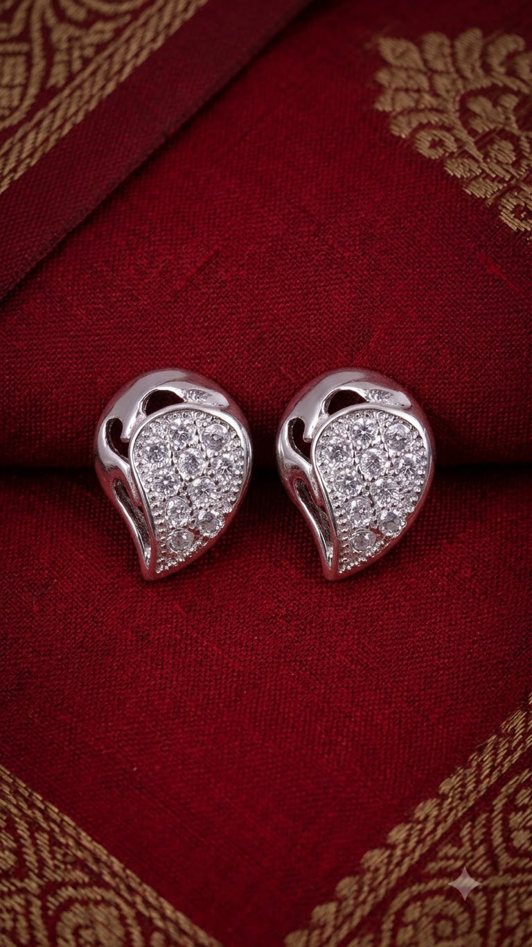 925 Sterling Silver Cute and Trendy Cz Studs