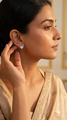 925 Sterling Silver Heart-Shaped Cubic Zirconia Studs Earrings