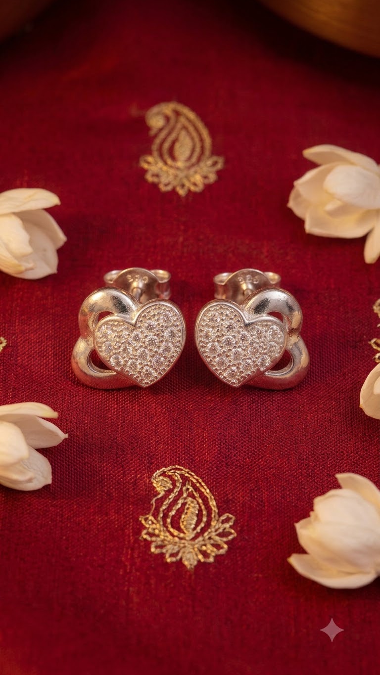 925 Sterling Silver Heart-Shaped Cubic Zirconia Studs Earrings