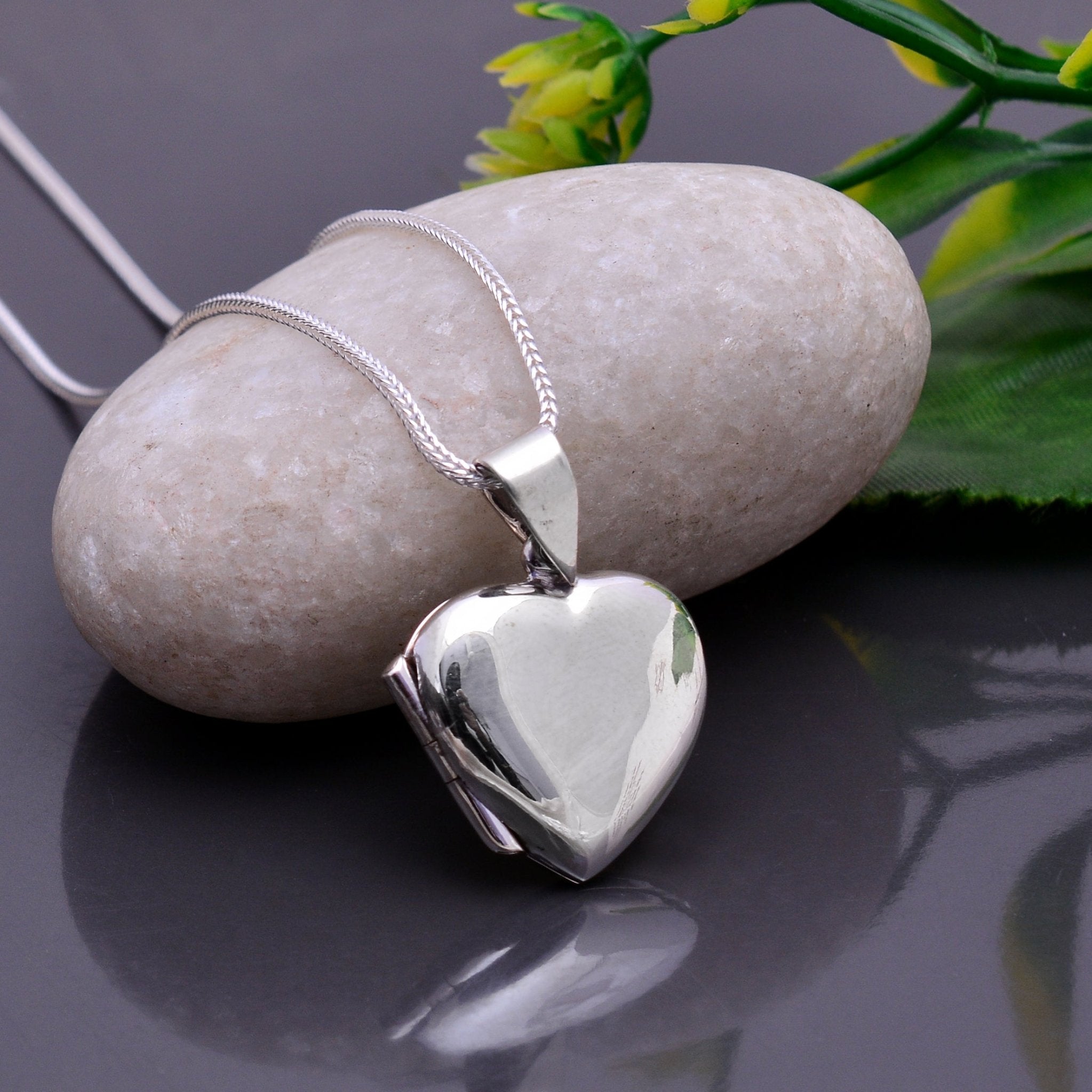 92.5 Sterling Silver Designer Heart Photo Locket Pendant - Pendants