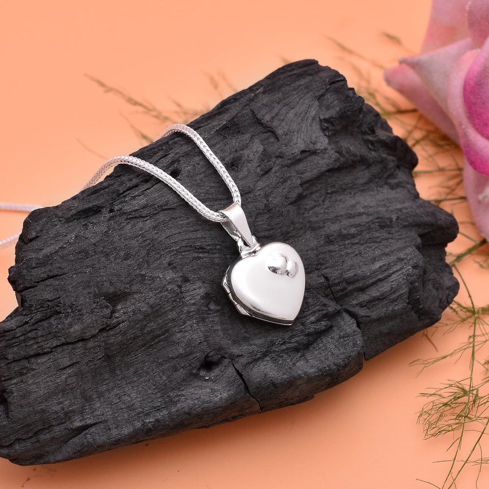 92.5 Sterling Silver Heart Shape Designer Photo Locket Pendant - Pendants