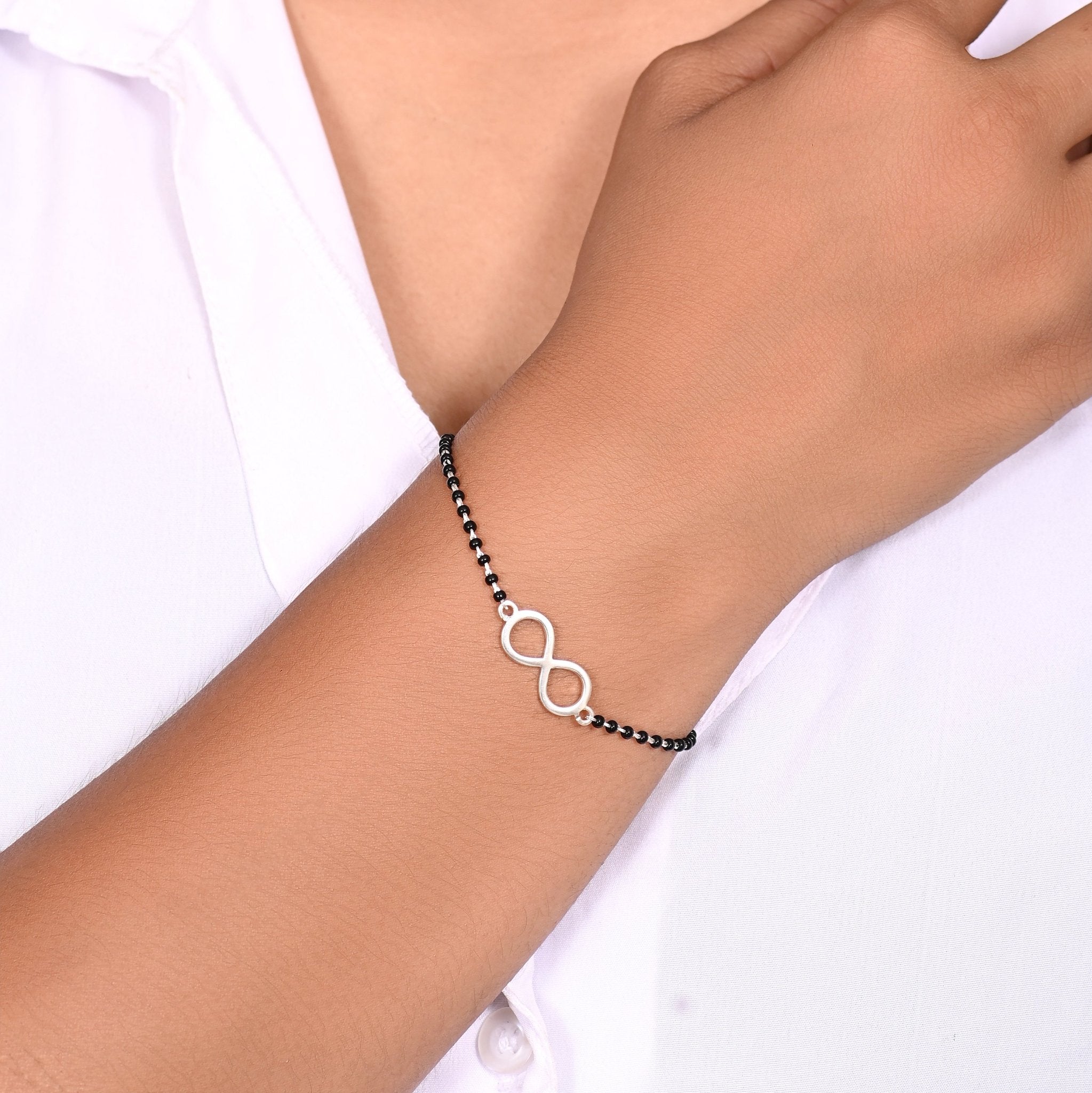 92.5 Sterling Silver Infinity Modern Bracelet with Black Beads - Bangles And Bracelets