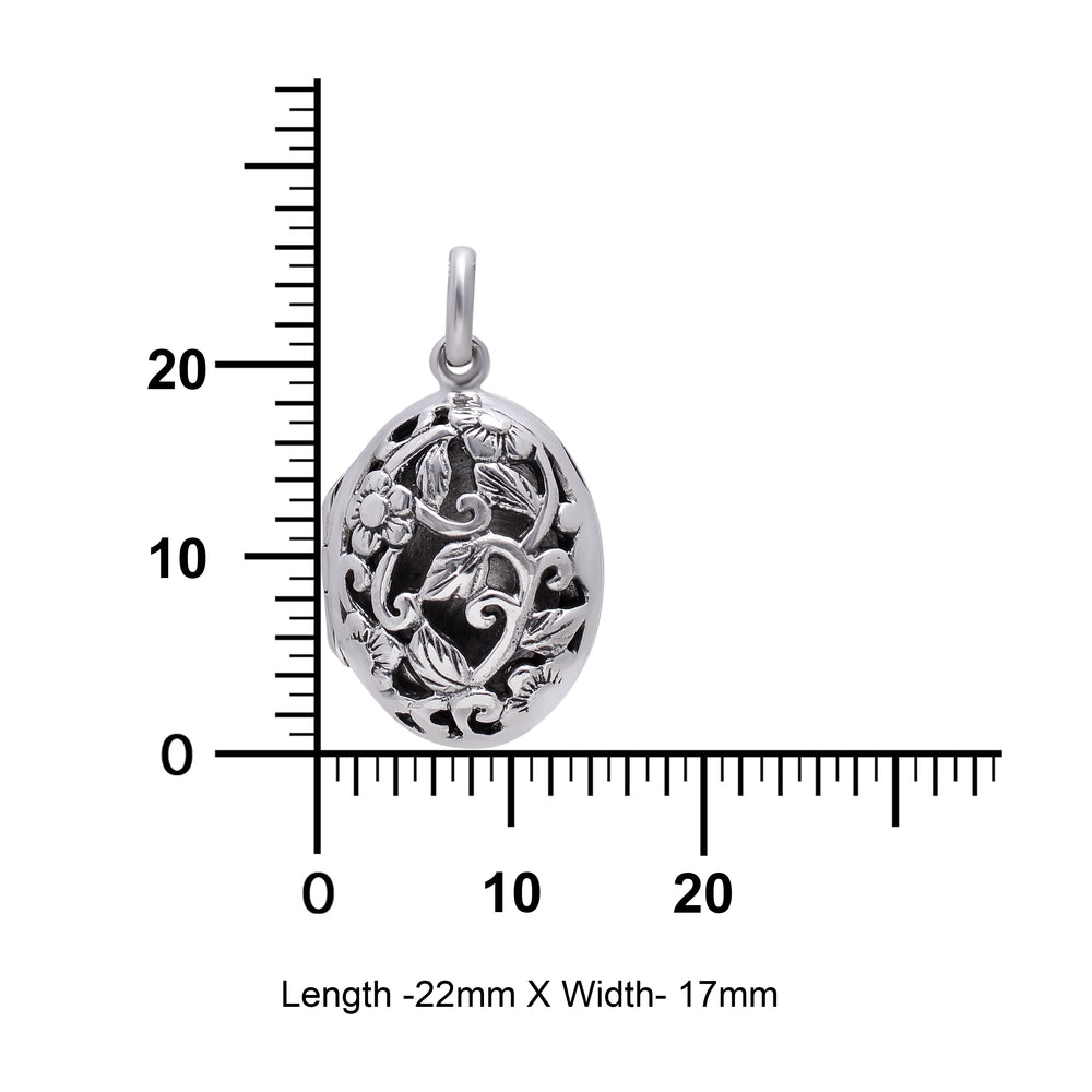 92.5 Sterling Silver Oval Shape Designer Photo Locket Pendant