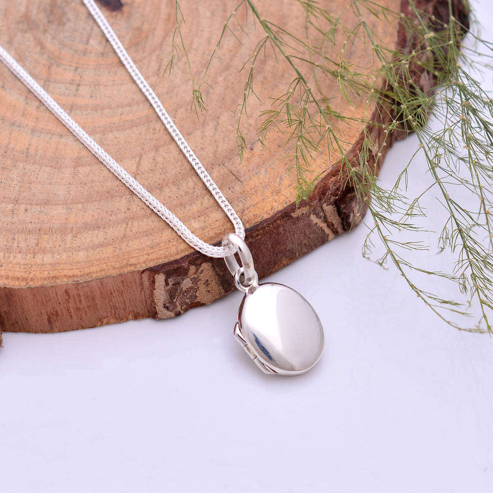 92.5 Sterling Silver Designer Oval Photo Locket Pendant