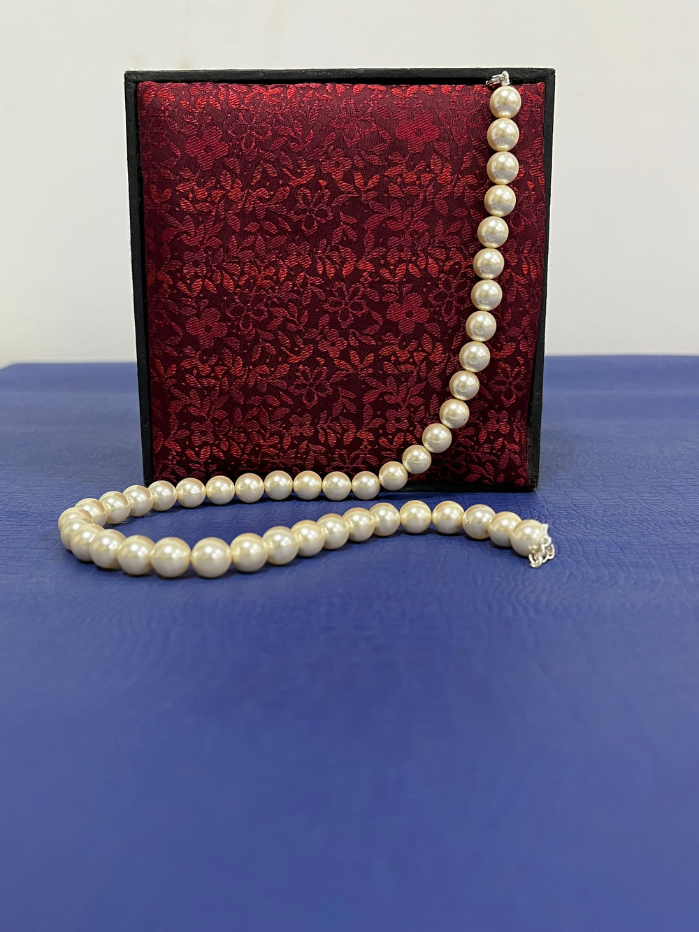 Handmade 8 mm Simulated Cream Pearl Adjustable Moti Mala Single Strand