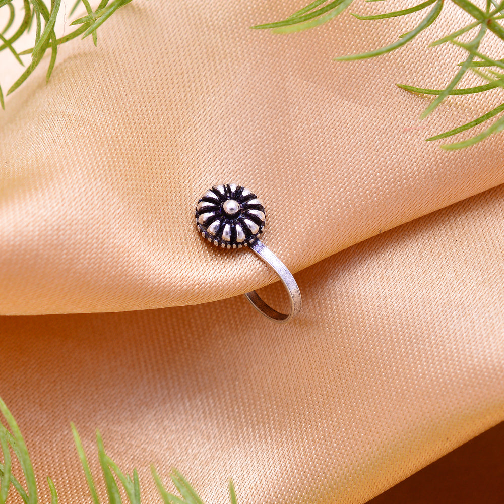 Round Clip on Nose Pin in 92.5 Silver
