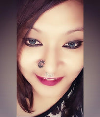 Designer Horse Shoe Look Silver Alloy Big Nose pin