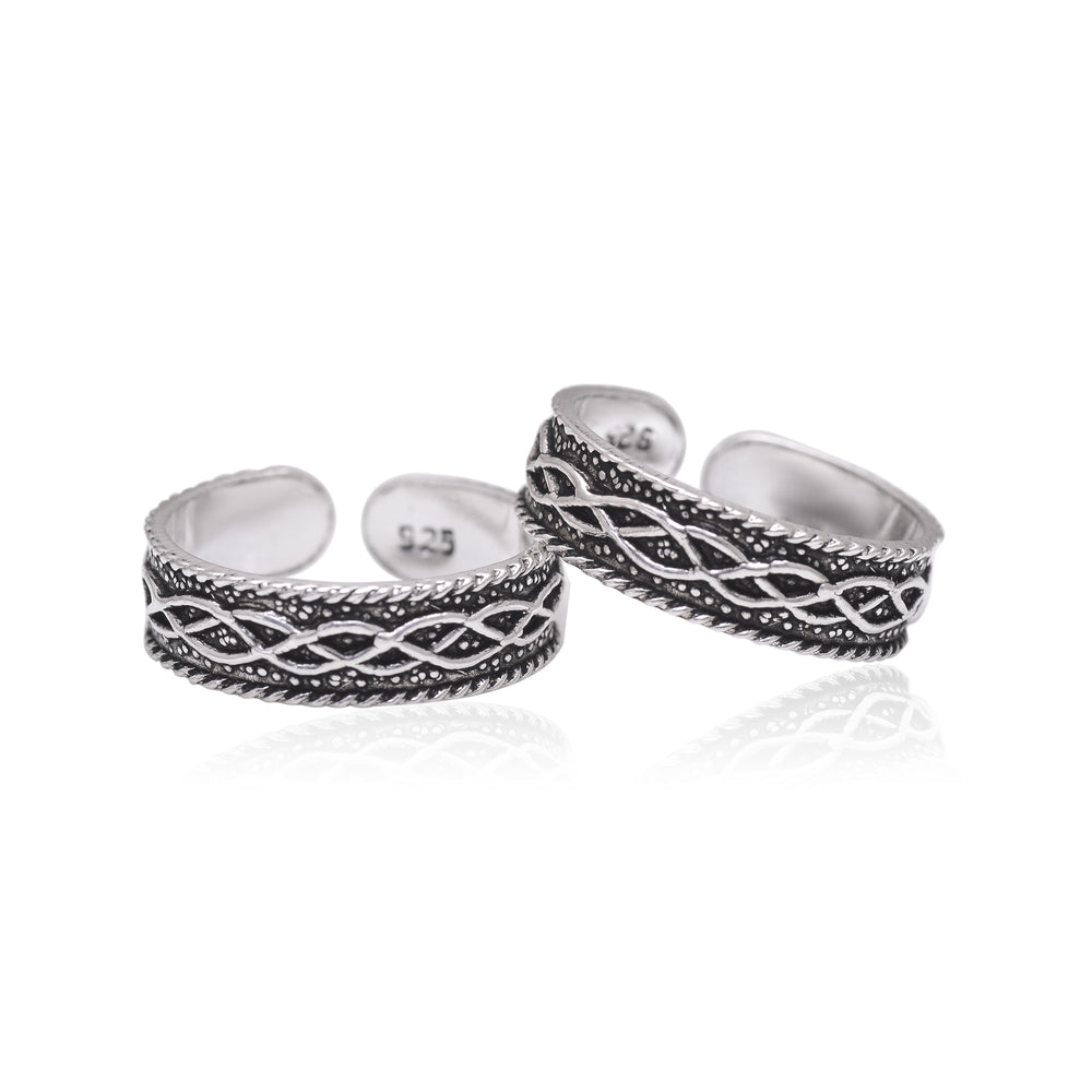 Pair of Stylish Oxidized 925 Silver Toe Rings Bichiya