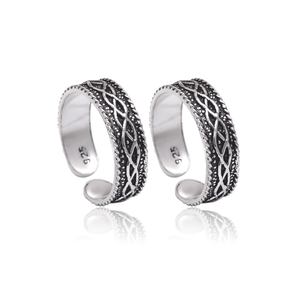 Pair of Stylish Oxidized 925 Silver Toe Rings Bichiya
