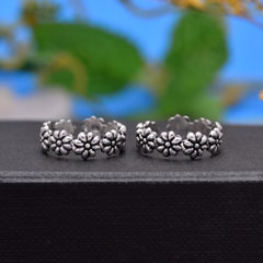 Pair of Elite Oxidized Toe Rings Bichiya in 925 Sterling Silver