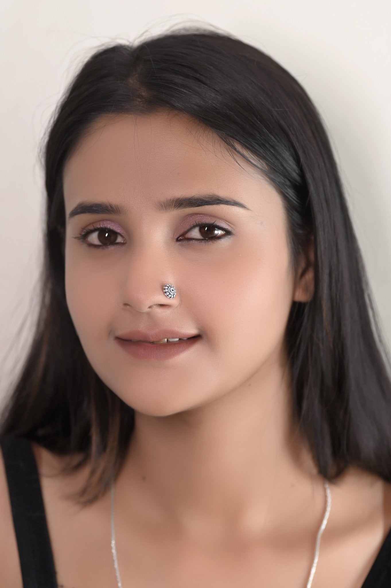 Flower Shape Screw Back Nose Pin in 92.5 Sterling Silver for Women and Girls - Silver Nose Pin