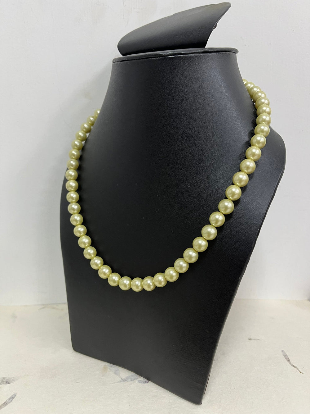 Handmade 8 mm Simulated Pista Green Pearl Adjustable Mala Single Strand - Necklace