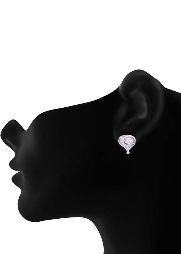 925 Sterling Silver Heart-Shaped Cubic Zirconia Studs Earring - Studs