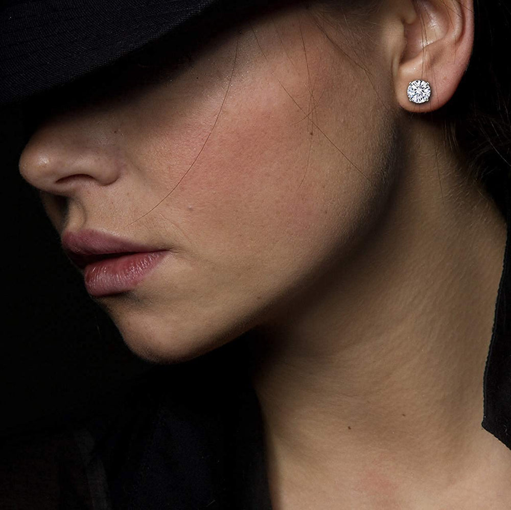 925 Sterling Silver pair of Round shape 8mm Single White Cubic Zircon (CZ) Unisex Stud Earrings - Studs