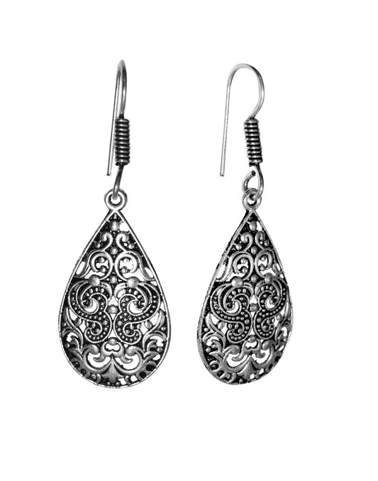 Silver Alloy Leafy Pair of Small and Light Weighted Earrings in High Finish for Women