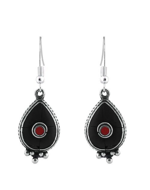 Tribal Nepalese Onyx Earrings in Silver Alloy - Default Title - Abhooshan