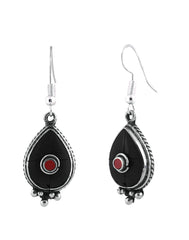 Tribal Nepalese Onyx Earrings in Silver Alloy