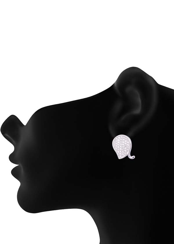 925 Sterling silver Good Looking Designer Cz Studs