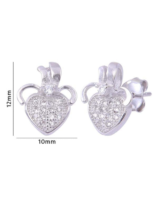 925 Sterling Silver Trendy And Chic Looking Heart Cz Studs