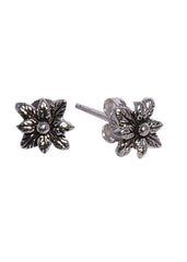 Pair of Flower Studs in Oxidized 92.5 Silver