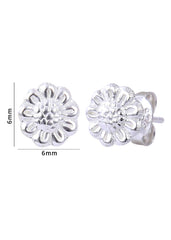 Pair of Flower Shape Studs in 925 Silver