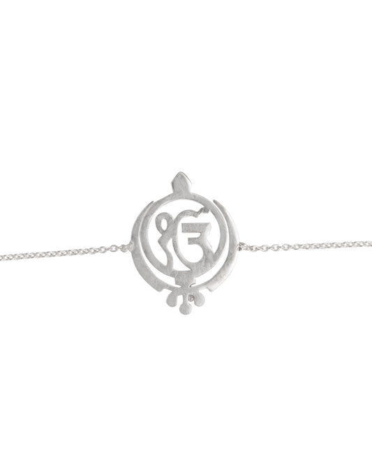 Handmade Ek Onkar Bracelet in Silver Alloy