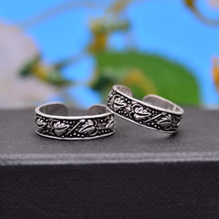 925 Sterling Silver Pair of Beautiful Oxidized Toe Rings