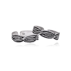 Pair of Stylish Oxidized 925 Silver Toe Rings Bichiya