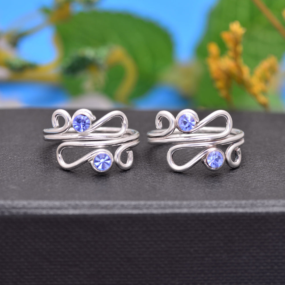 Pair of gorgeous 925 Silver Toe rings in Blue Cubic Zirconia