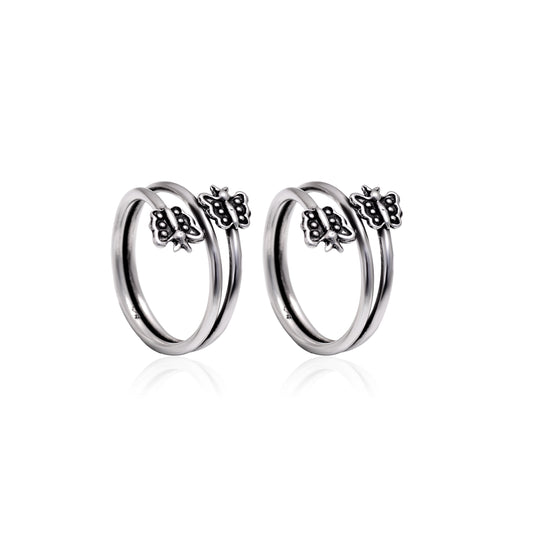 Pair of Designer Butterfly Oxidized 925 Silver Toe Rings