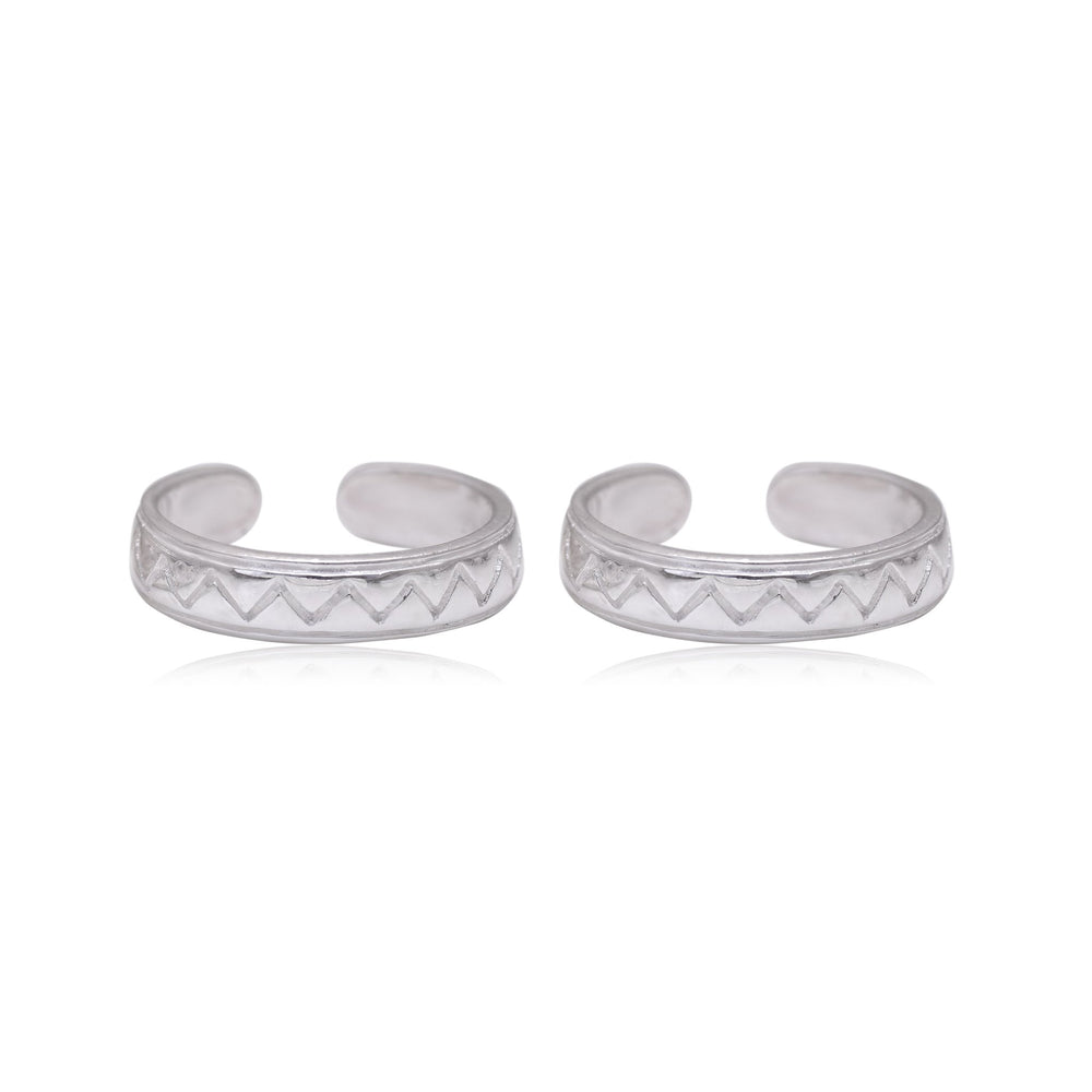 Beautiful pair of Toe Rings Bichiya in 92.5 Silver - Toe Rings