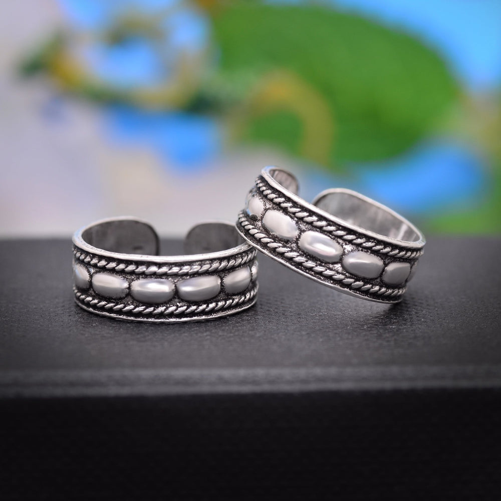 Fashionable Oxidized Toe Rings in 925 Silver - Toe Rings