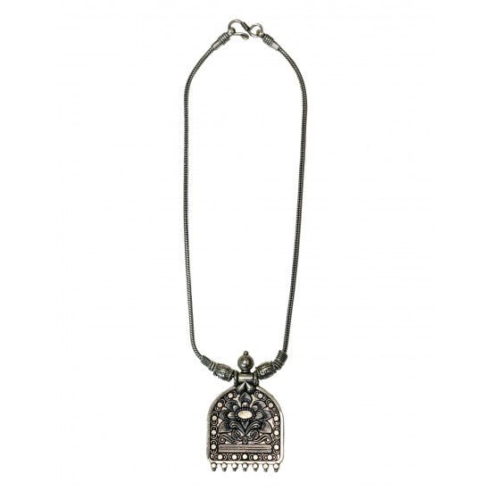 Good Looking Necklace - Necklace