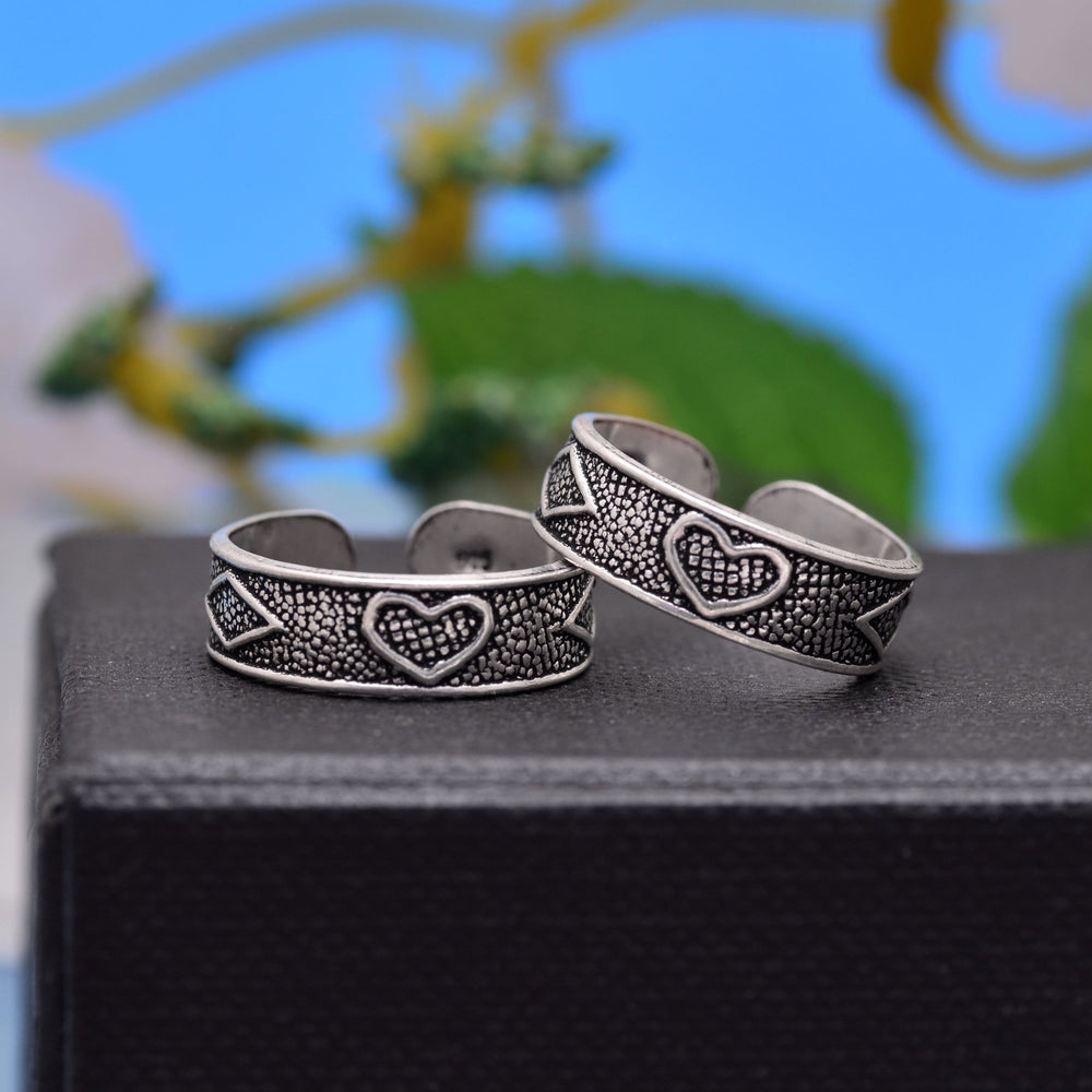 Pair of good looking Oxidized 925 Silver Toe Rings - Toe Rings