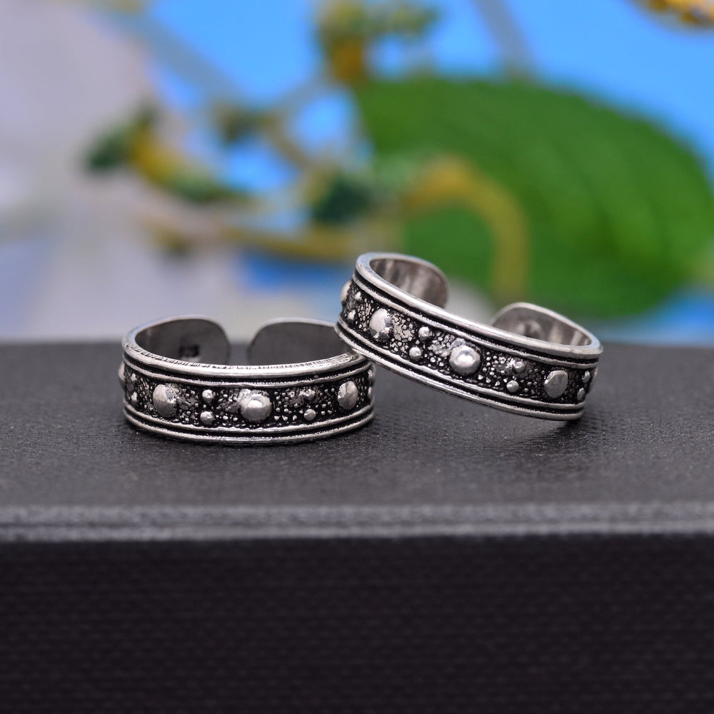 Pair of Gorgeous Oxidized 925 Silver Toe Rings - Toe Rings